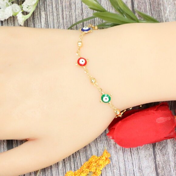 "Trendy Handmade Bracelet – A Stylish Gift for Women & Girls, MAR092037 - Picture 7 of 10